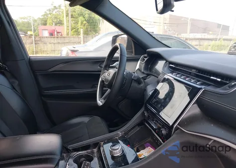 2023 Jeep Grand Cherokee L Altitude 4X4 from USA, damaged, VIN 1C4RJKAG9P8851494